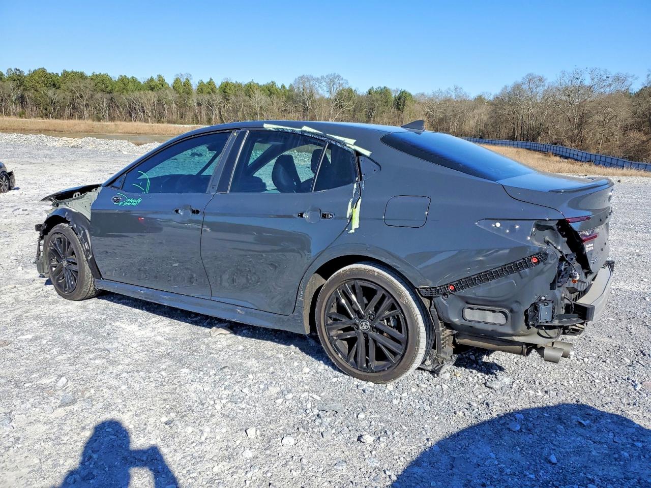 2025 TOYOTA CAMRY XSE photo 2