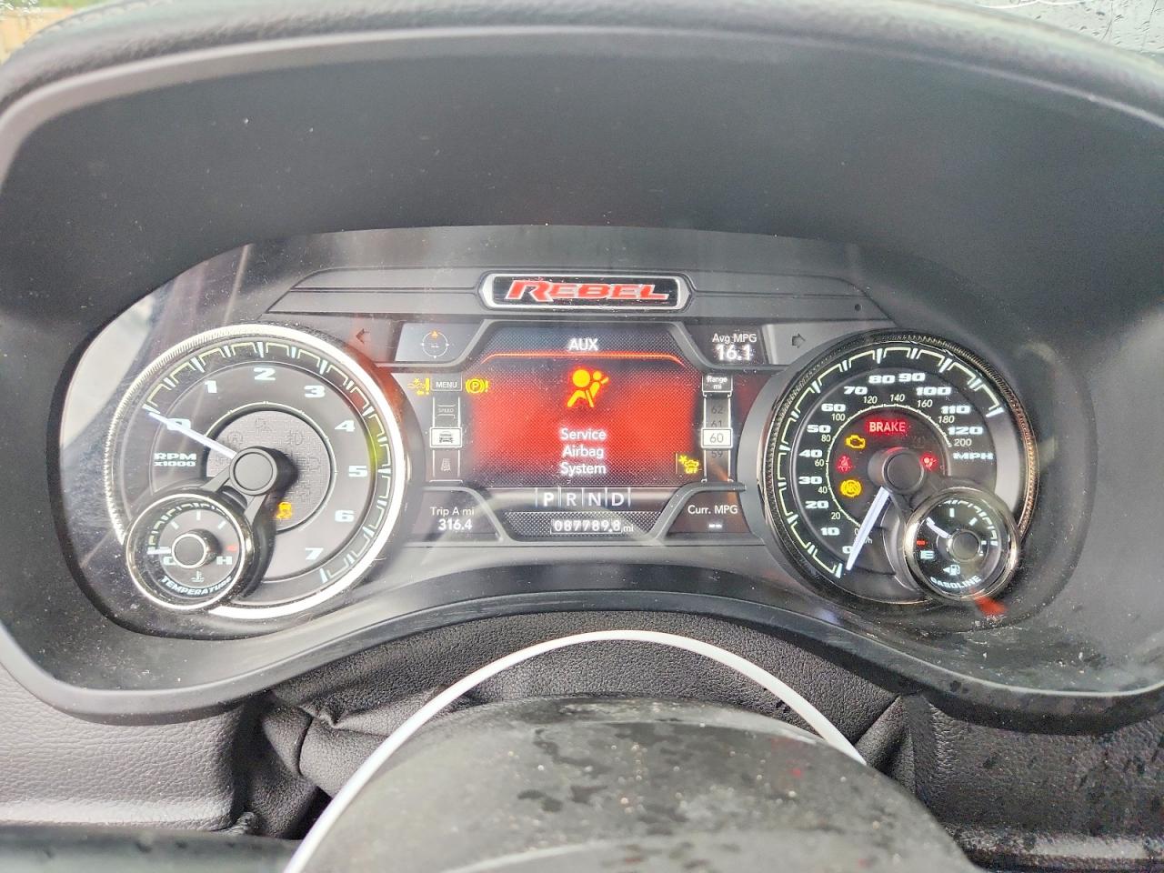 2021 RAM 1500 REBEL photo 9