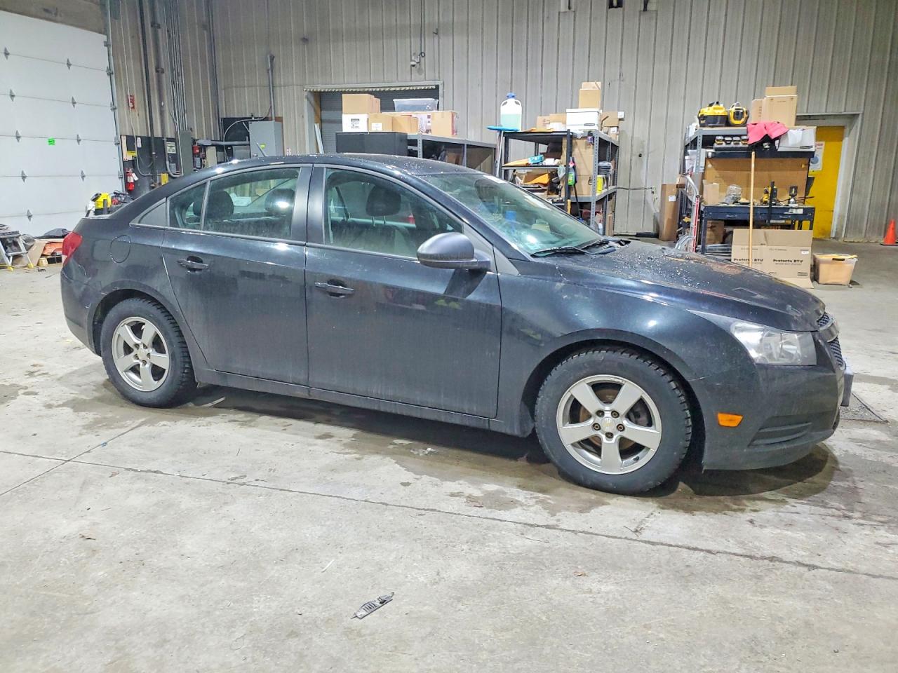 2014 CHEVROLET CRUZE LS photo 4