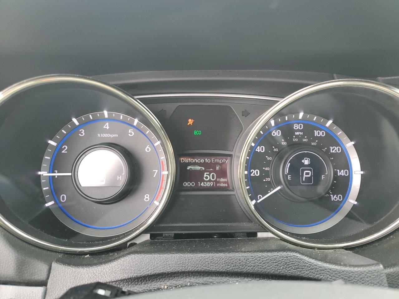 2012 HYUNDAI SONATA GLS photo 25
