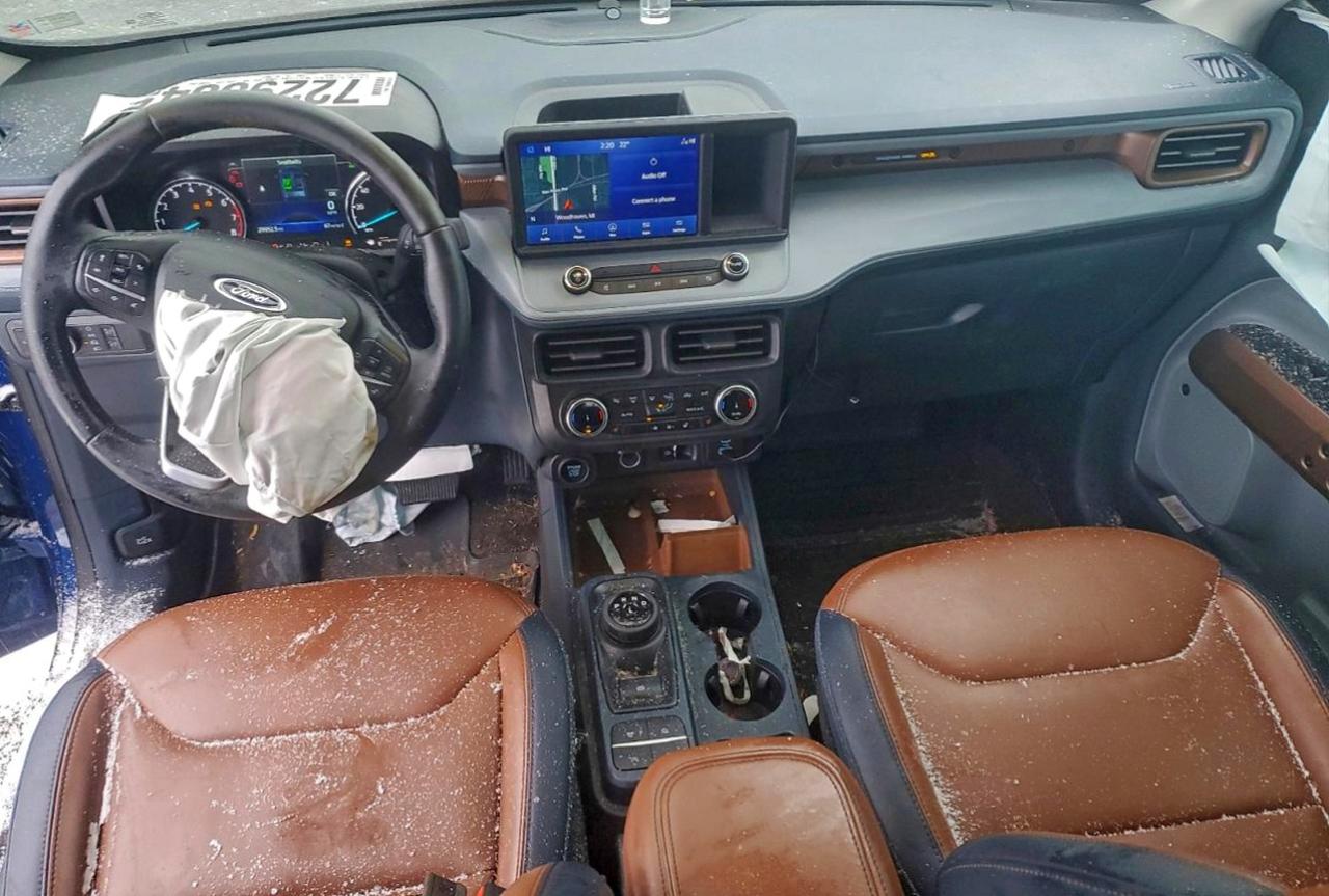 2024 FORD MAVERICK LARIAT photo 22