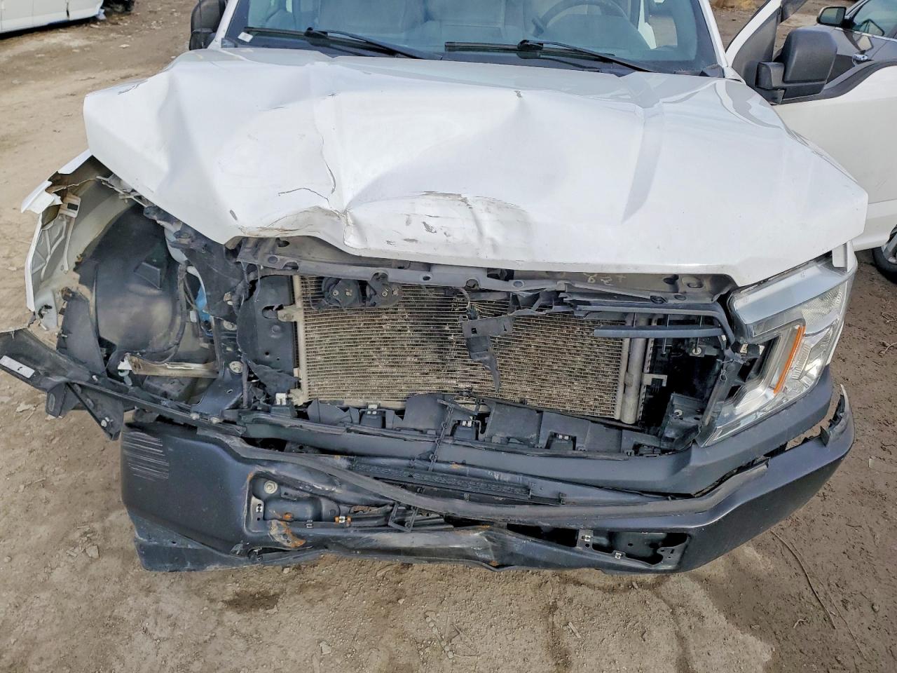 2020 FORD F150 photo 21