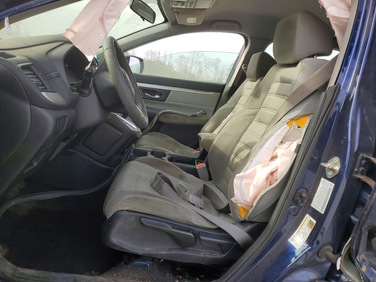 2017 HONDA CR-V LX photo 19