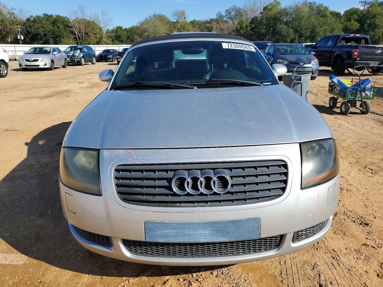 2002 AUDI TT photo 9