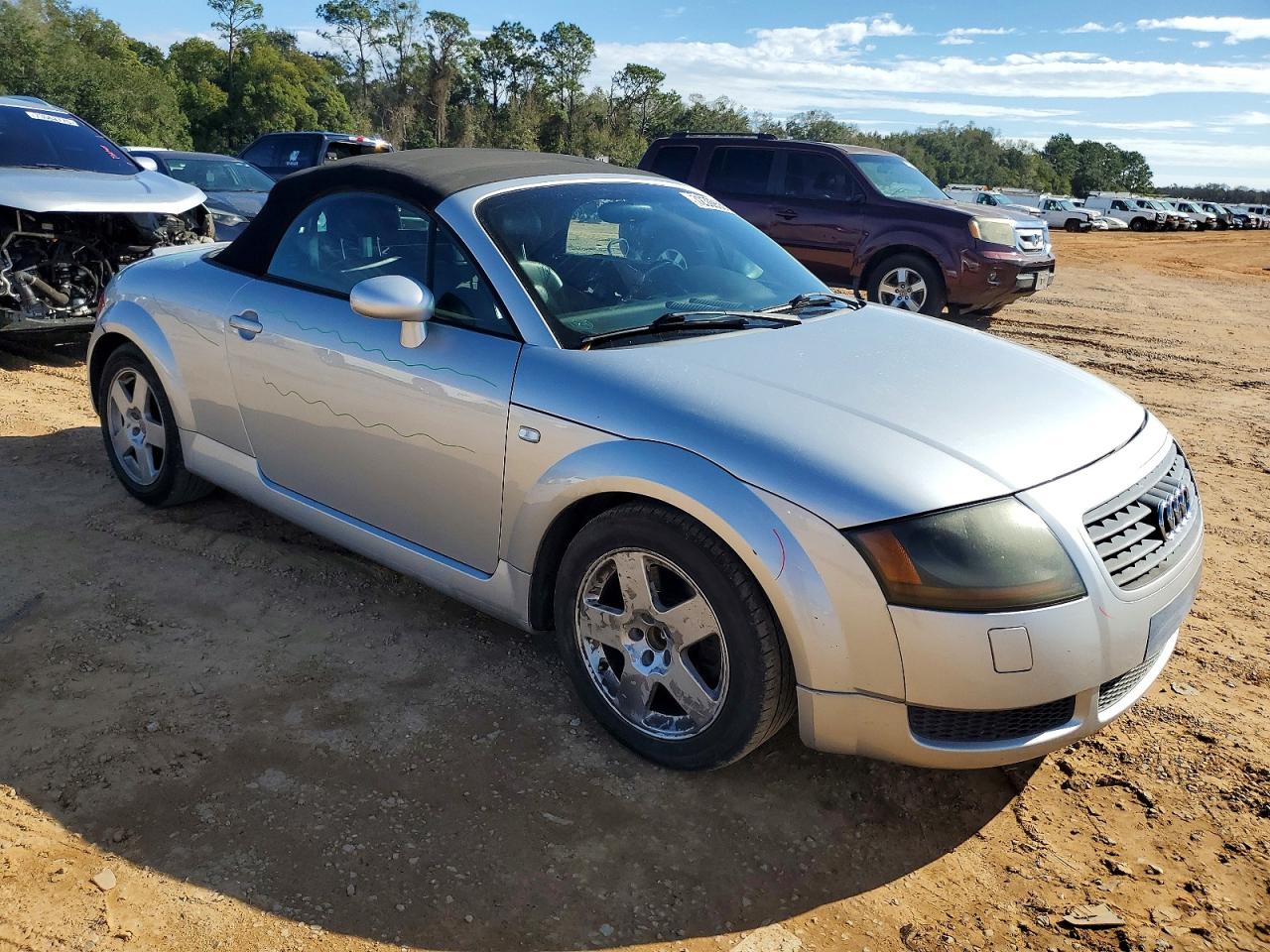 2002 AUDI TT photo 7