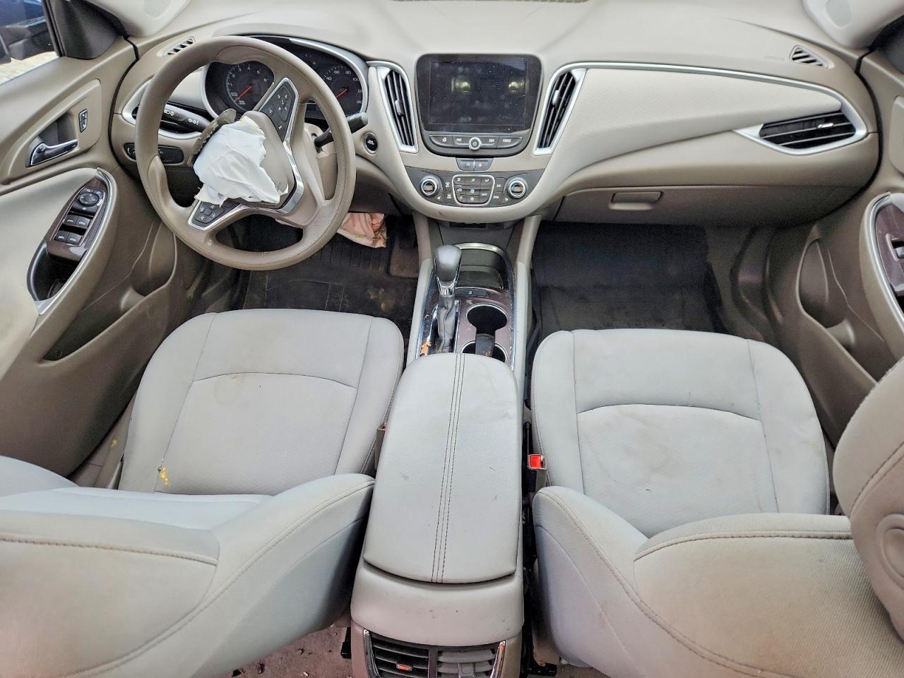 2022 CHEVROLET MALIBU LT photo 8