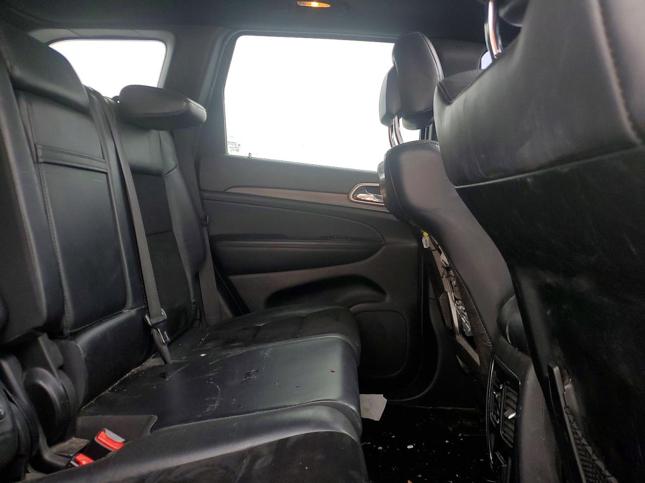 2015 JEEP GRAND CHEROKEE LAREDO photo 31