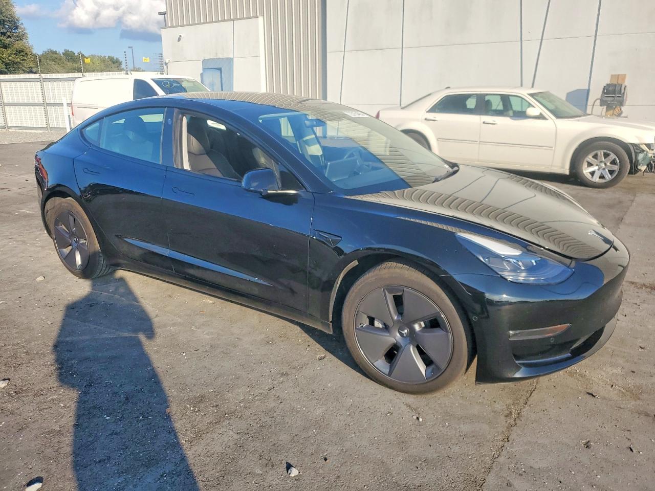 2022 TESLA MODEL 3 photo 4