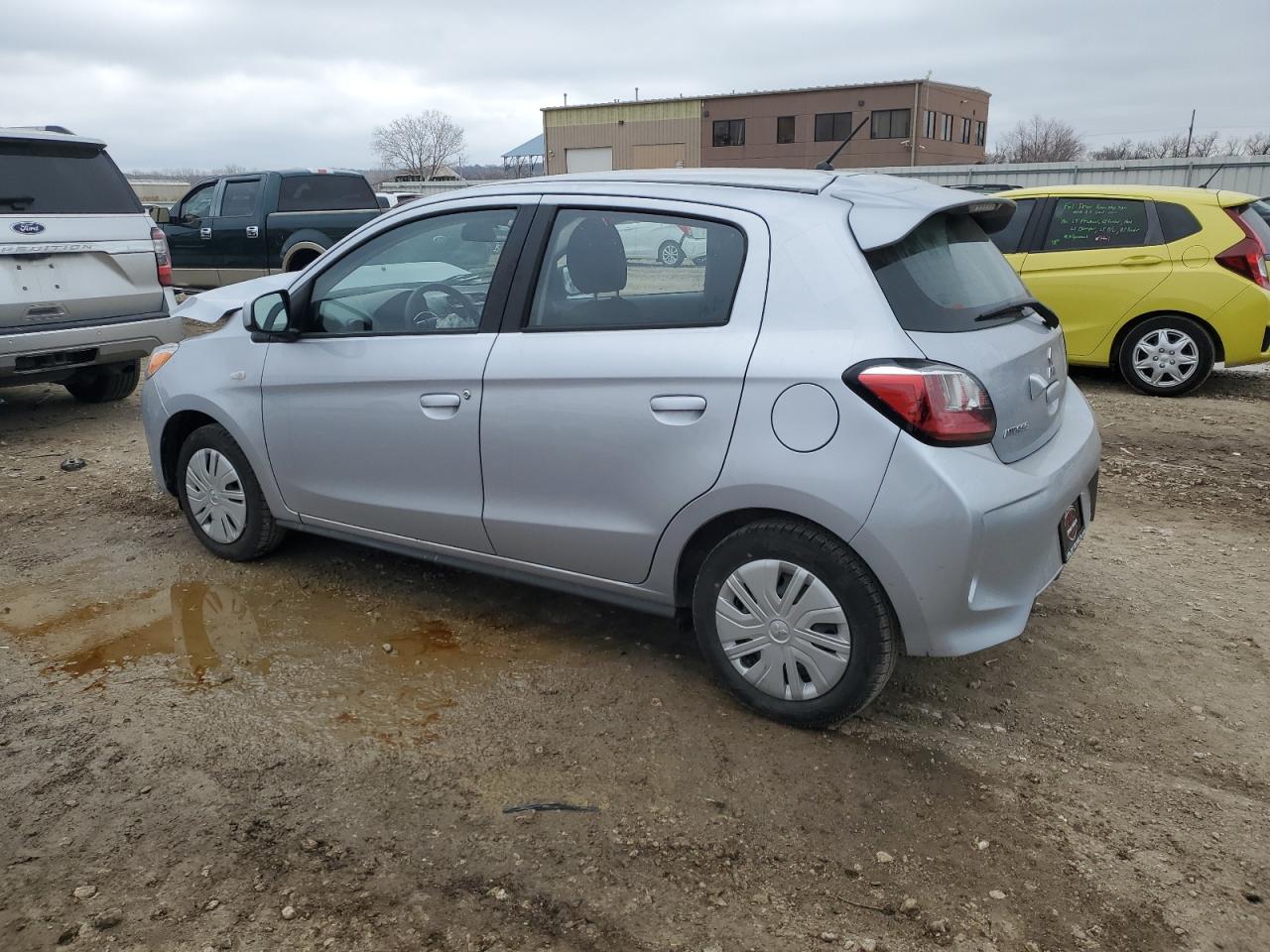 2024 MITSUBISHI MIRAGE ES photo 3