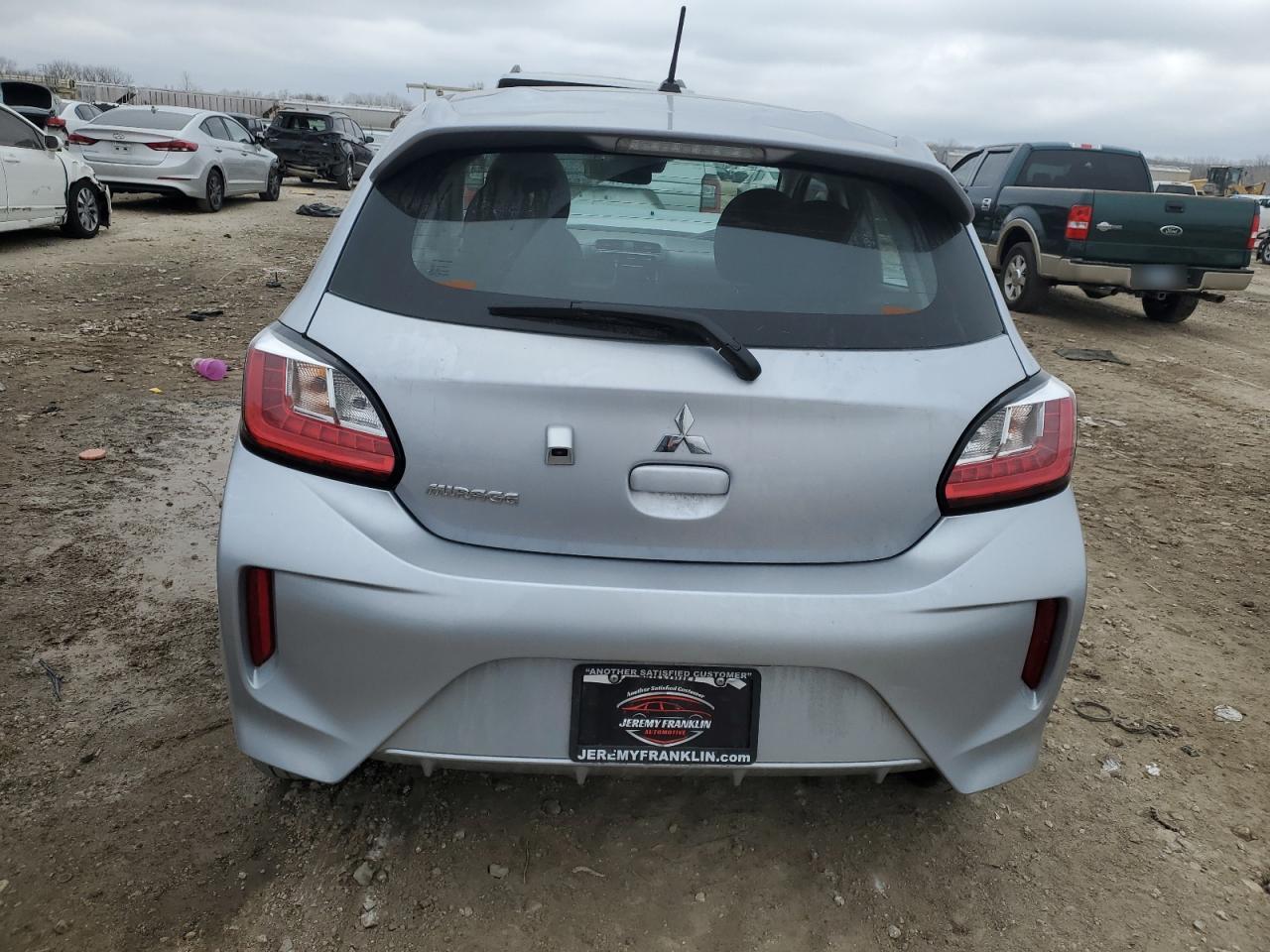 2024 MITSUBISHI MIRAGE ES photo 11