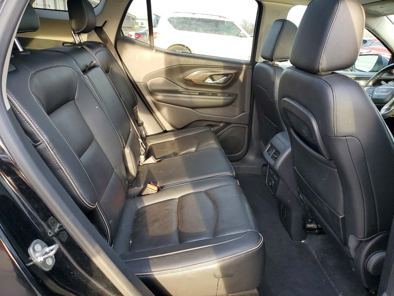 2018 GMC TERRAIN DENALI photo 31