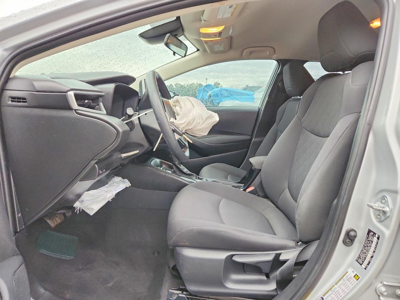2021 TOYOTA COROLLA LE photo 19