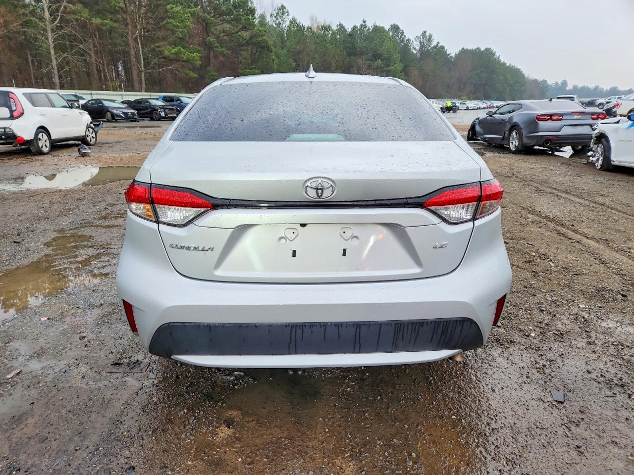 2021 TOYOTA COROLLA LE photo 16