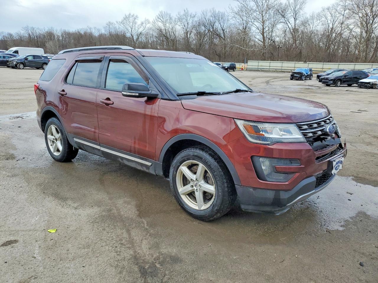 2016 FORD EXPLORER XLT photo 7
