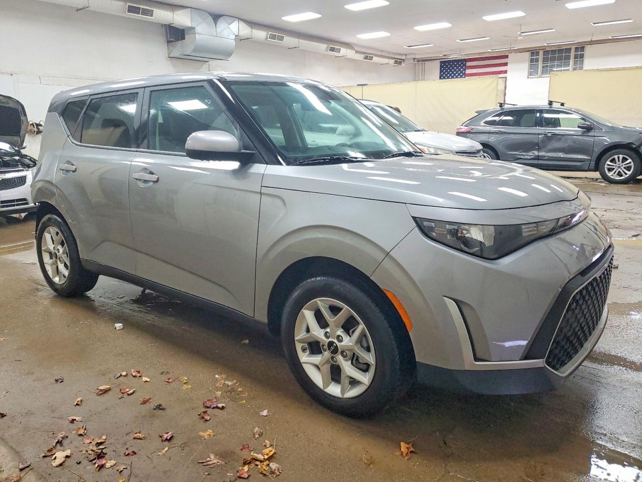 2025 KIA SOUL LX photo 7