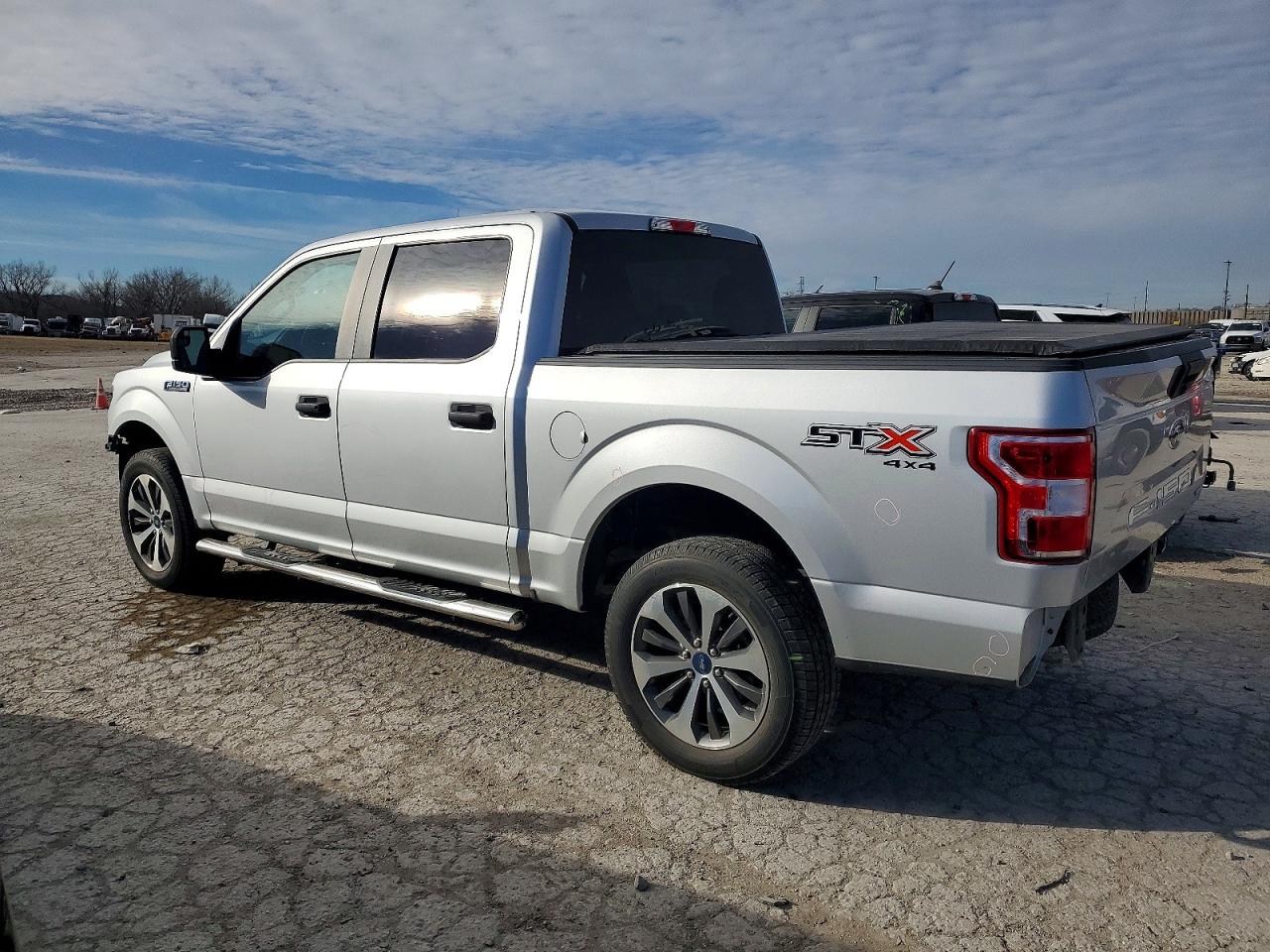 2019 FORD F150 SUPERCREW photo 2