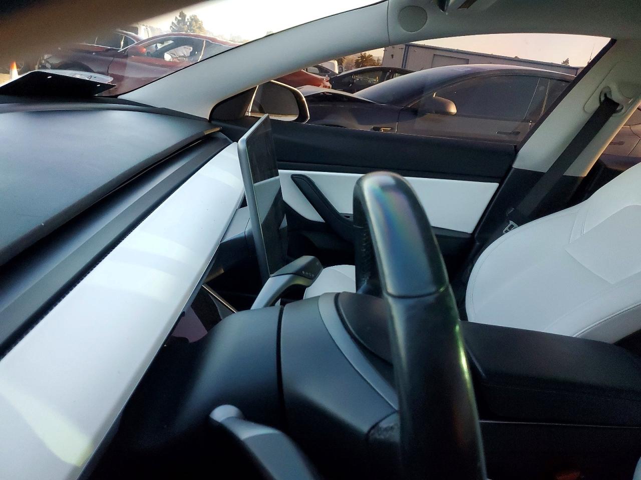 2018 TESLA MODEL 3 photo 9