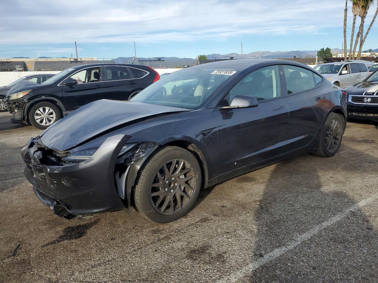 2024 TESLA MODEL 3