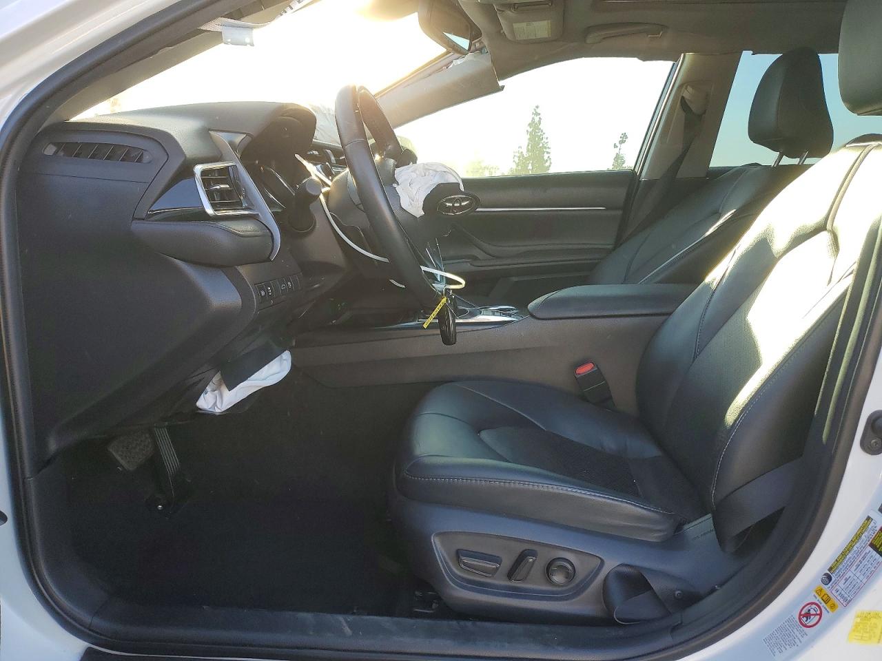 2018 TOYOTA CAMRY XSE V6 photo 19