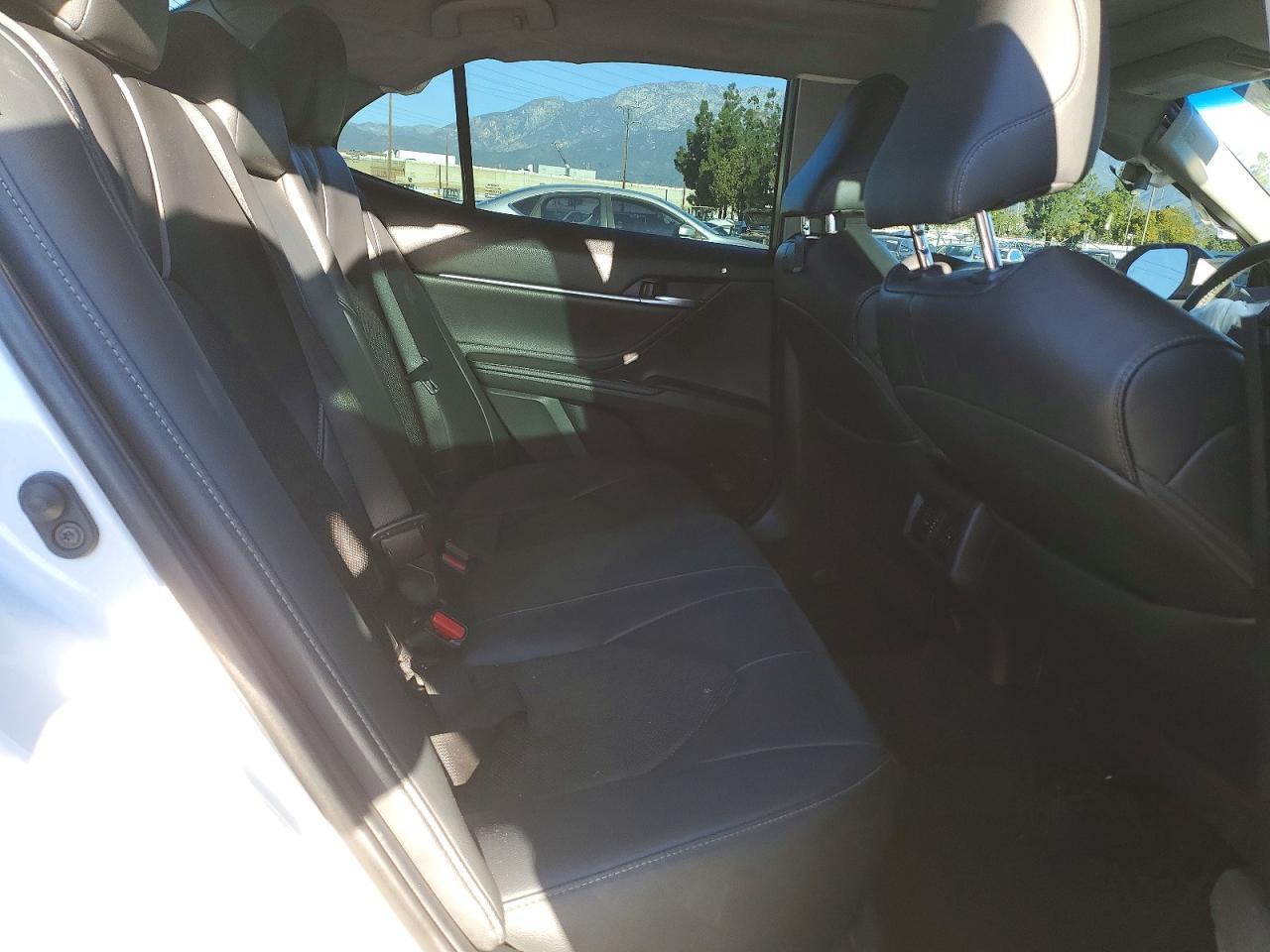 2018 TOYOTA CAMRY XSE V6 photo 28