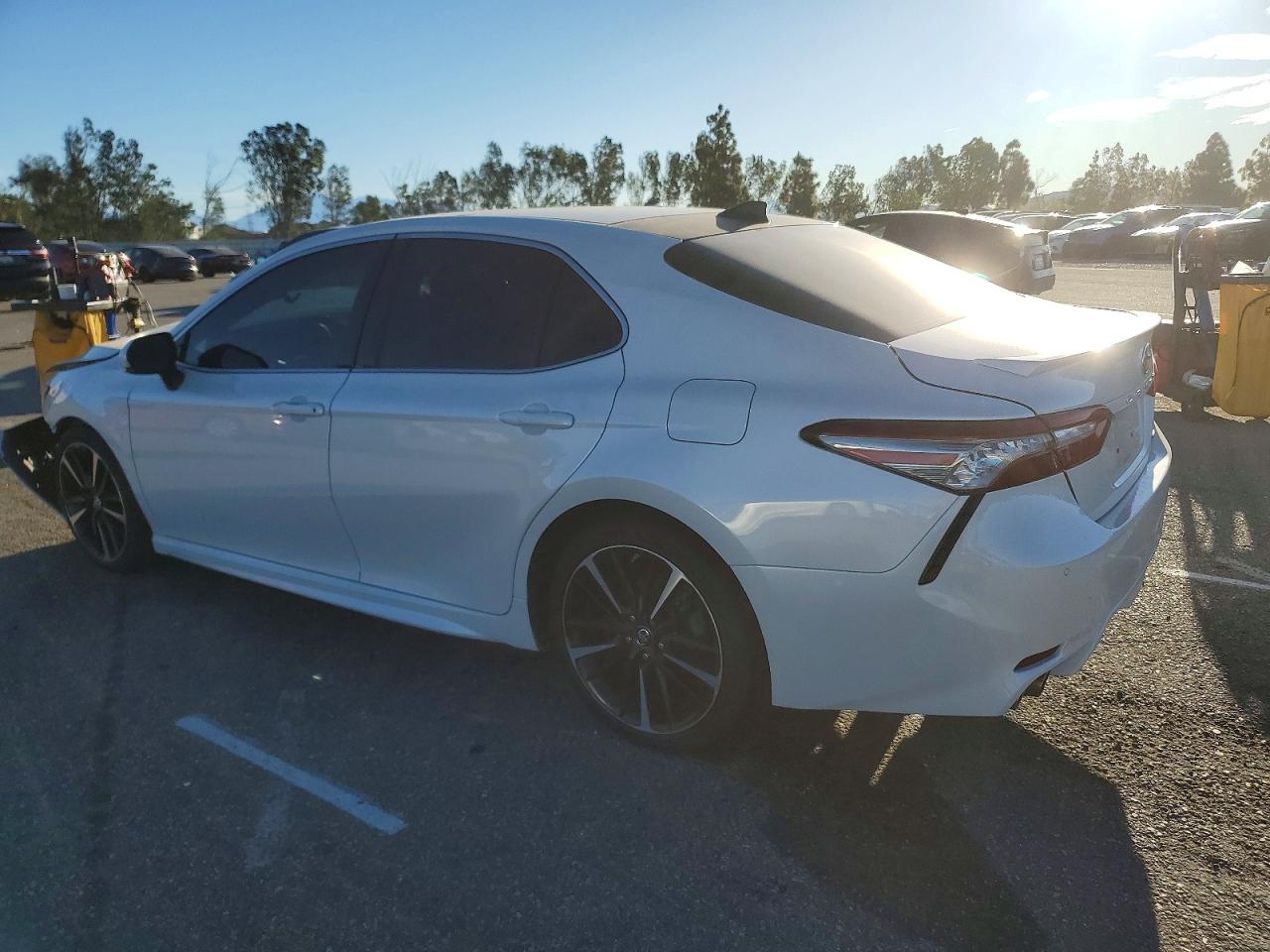 2018 TOYOTA CAMRY XSE V6 photo 4