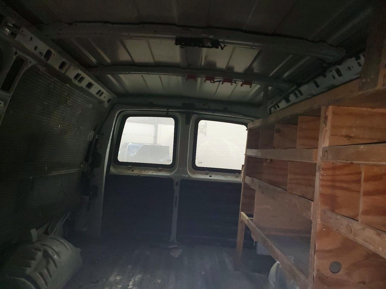 2017 GMC SAVANA 2500 UTILITY / SERVICE VAN photo 10