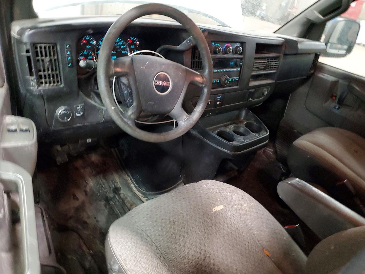 2017 GMC SAVANA 2500 UTILITY / SERVICE VAN photo 8