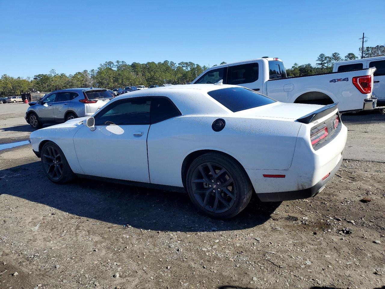 2022 DODGE CHALLENGER GT photo 2