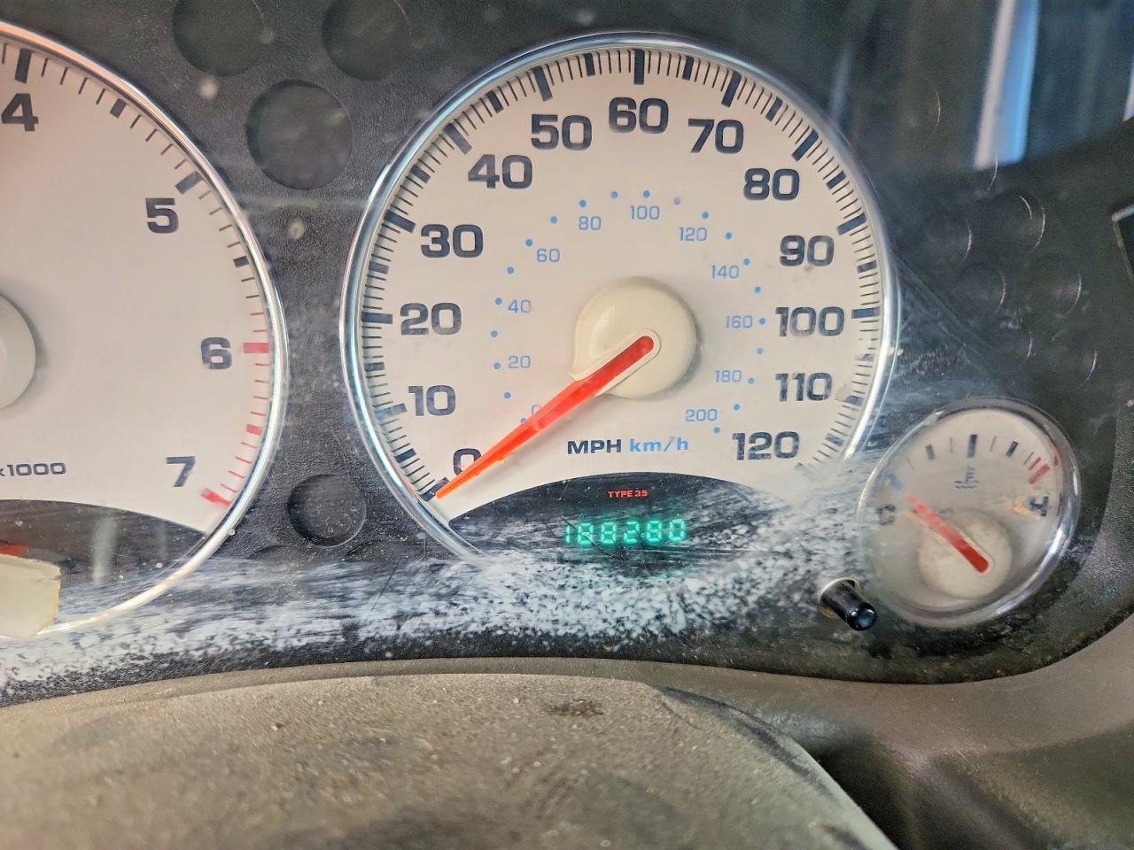 2003 JEEP LIBERTY photo 17