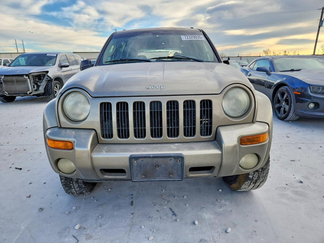 2003 JEEP LIBERTY photo 9