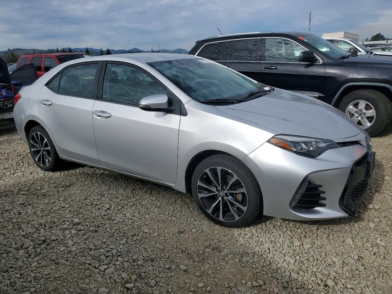 2017 TOYOTA COROLLA L photo 10
