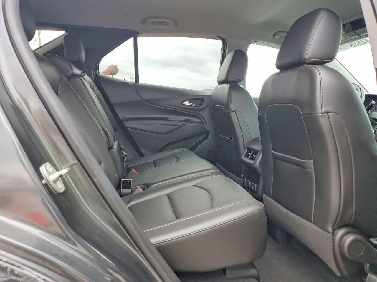 2018 CHEVROLET EQUINOX PREMIER photo 31