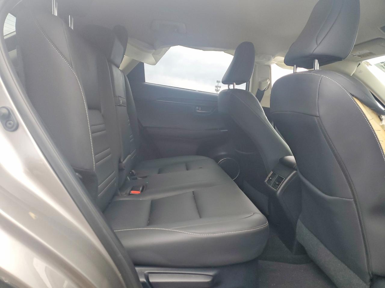 2020 LEXUS NX 300 BASE photo 11