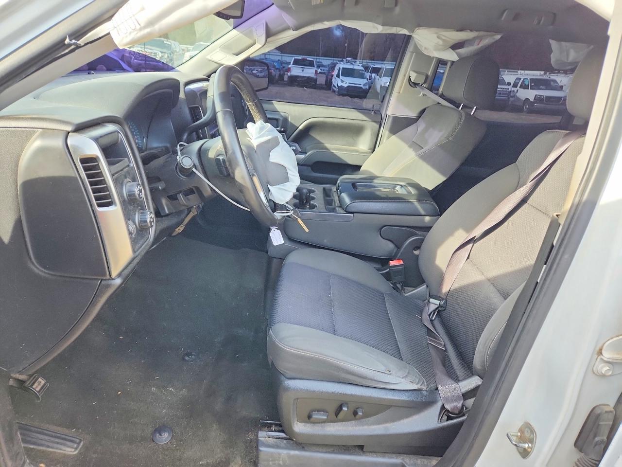 2015 CHEVROLET SILVERADO K1500 LT photo 13