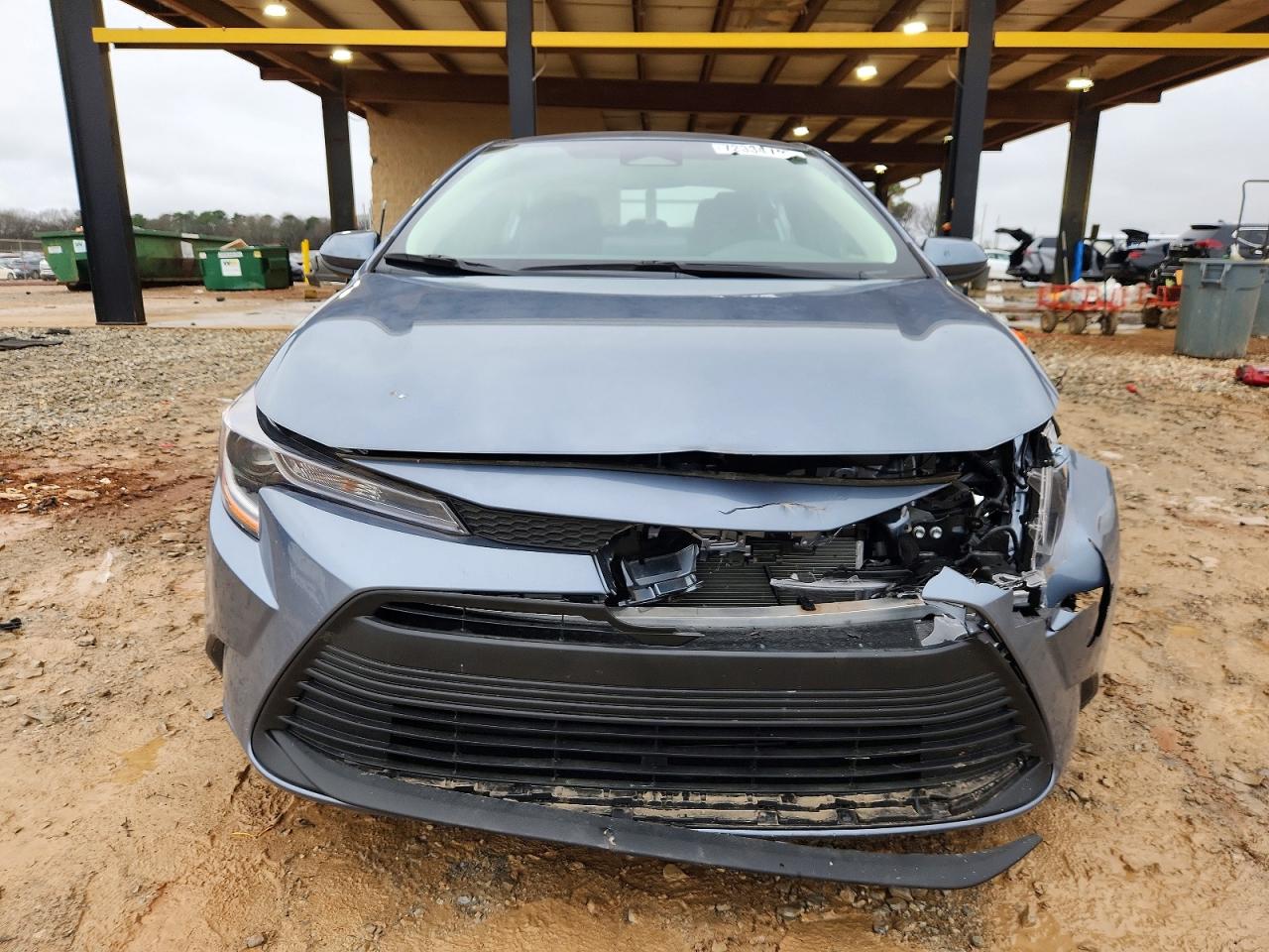 2024 TOYOTA COROLLA LE photo 13