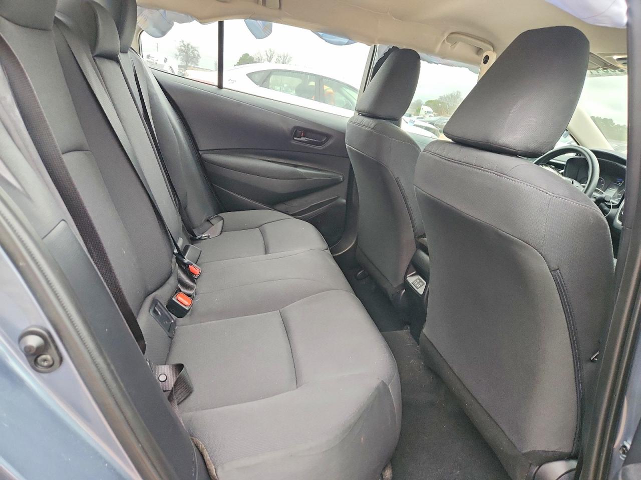 2024 TOYOTA COROLLA LE photo 28