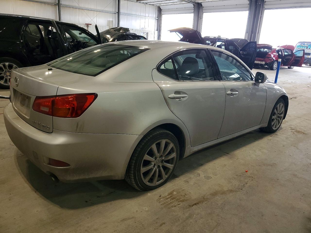 2006 LEXUS IS 250 photo 5