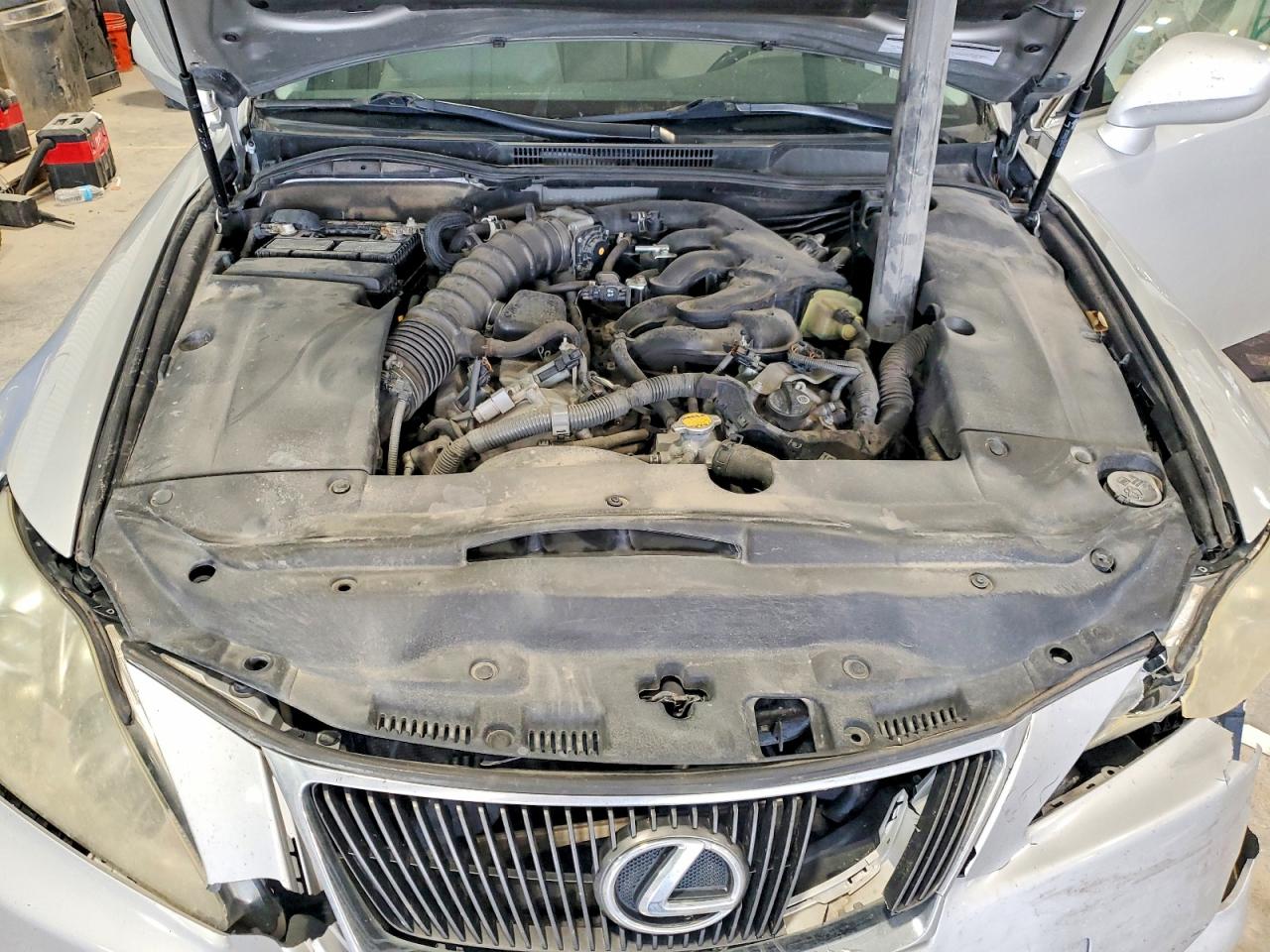 2006 LEXUS IS 250 photo 21