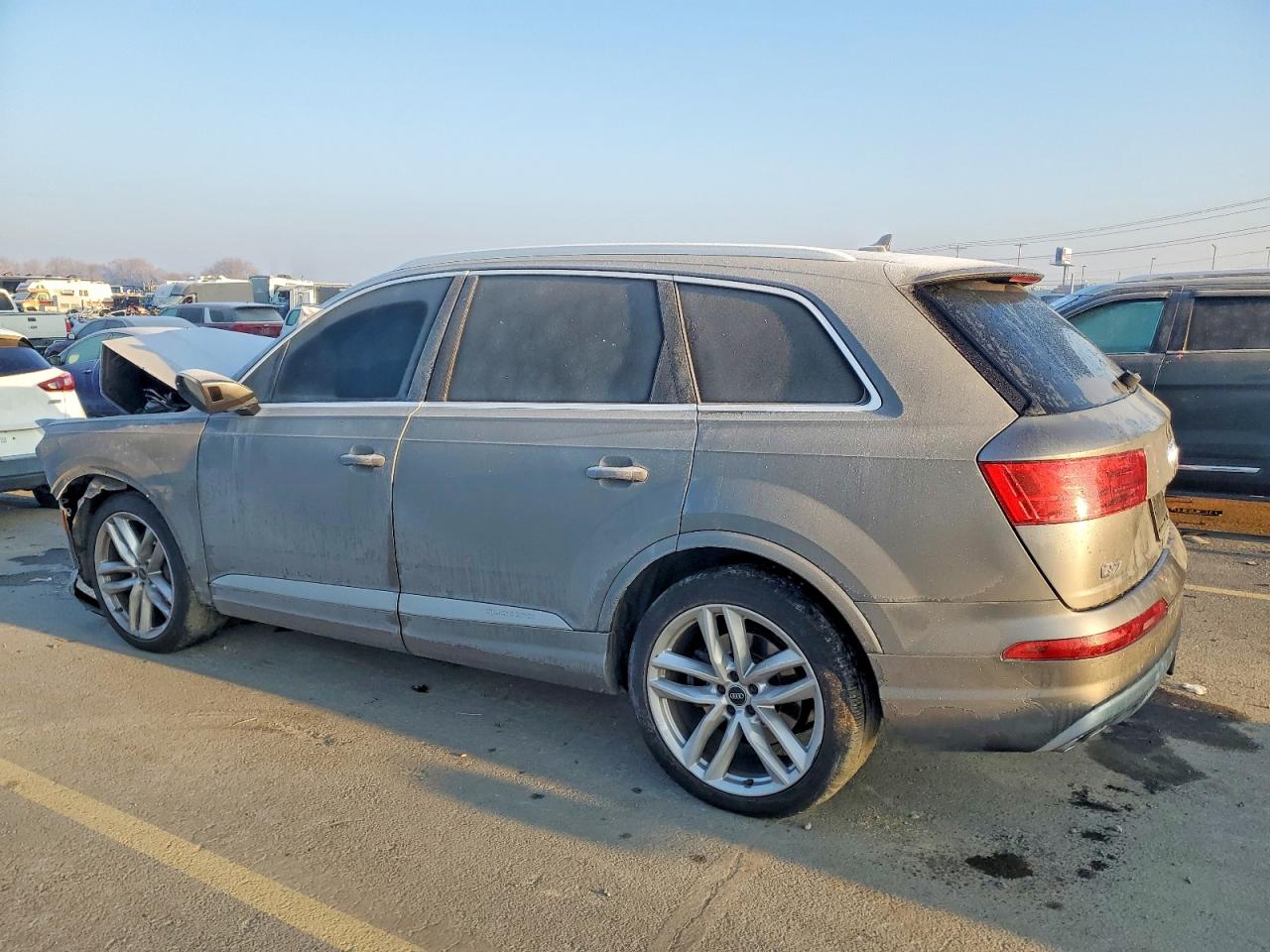 2017 AUDI Q7 photo 3