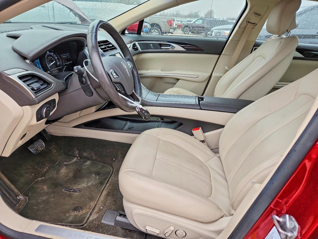 2016 LINCOLN MKZ photo 19