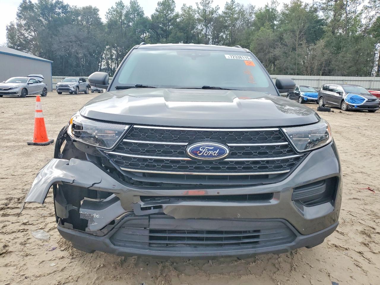 2020 FORD EXPLORER XLT photo 5