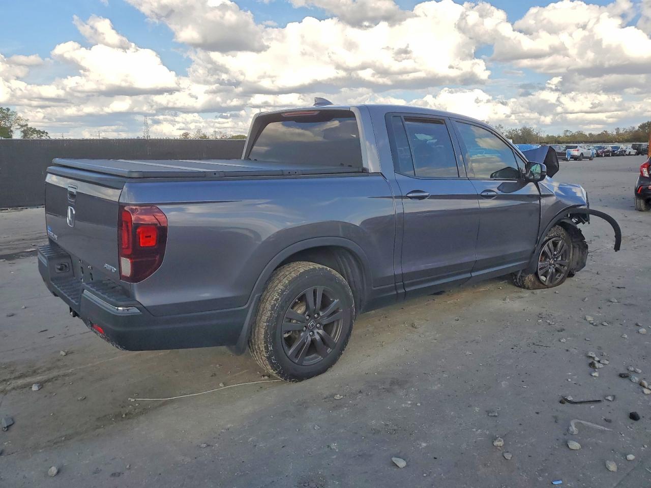 2020 HONDA RIDGELINE SPORT photo 3