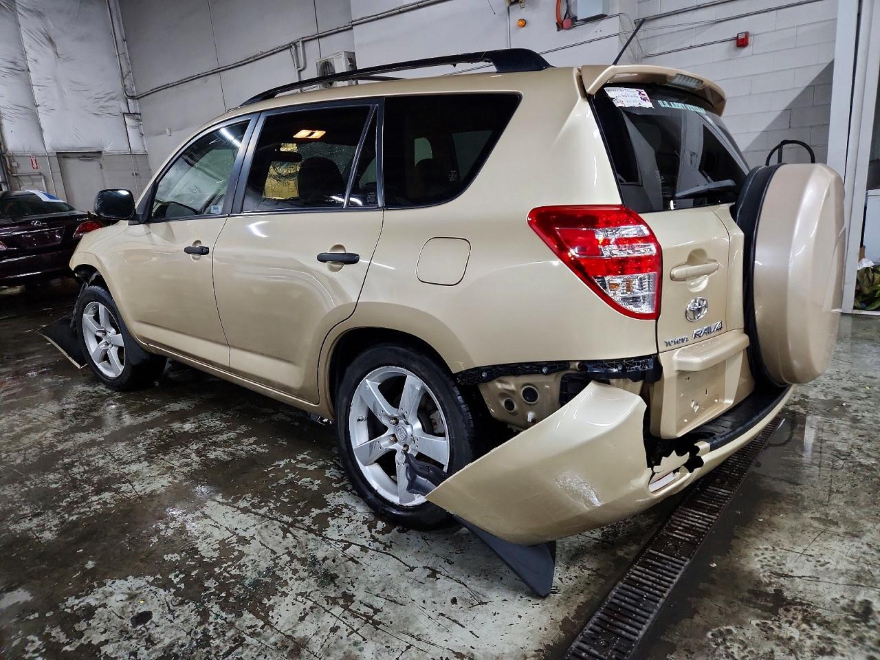 2009 TOYOTA RAV4 BASE photo 3