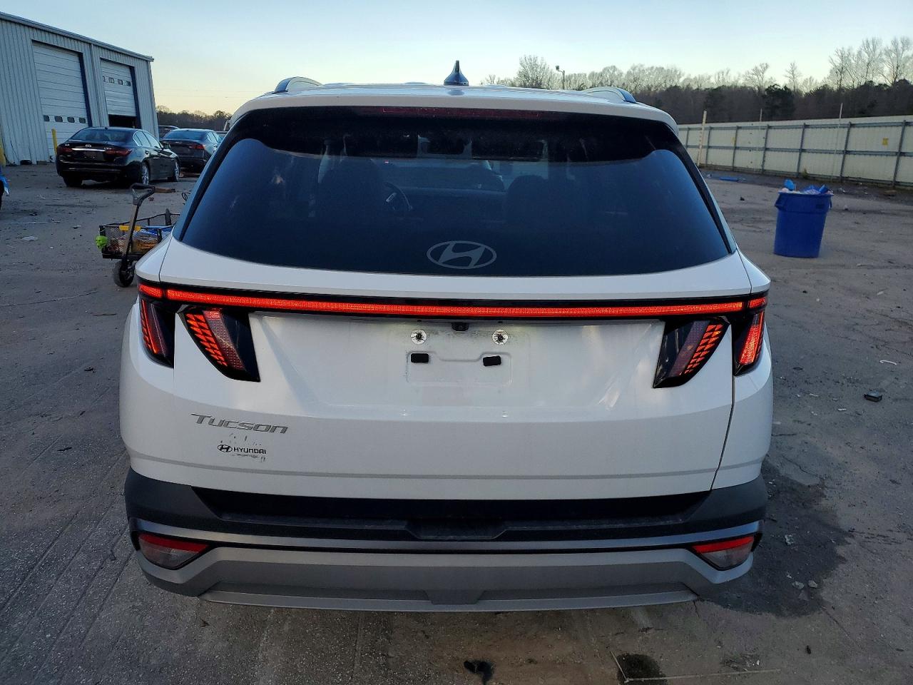 2025 HYUNDAI TUCSON SEL CONVENIENCE photo 6