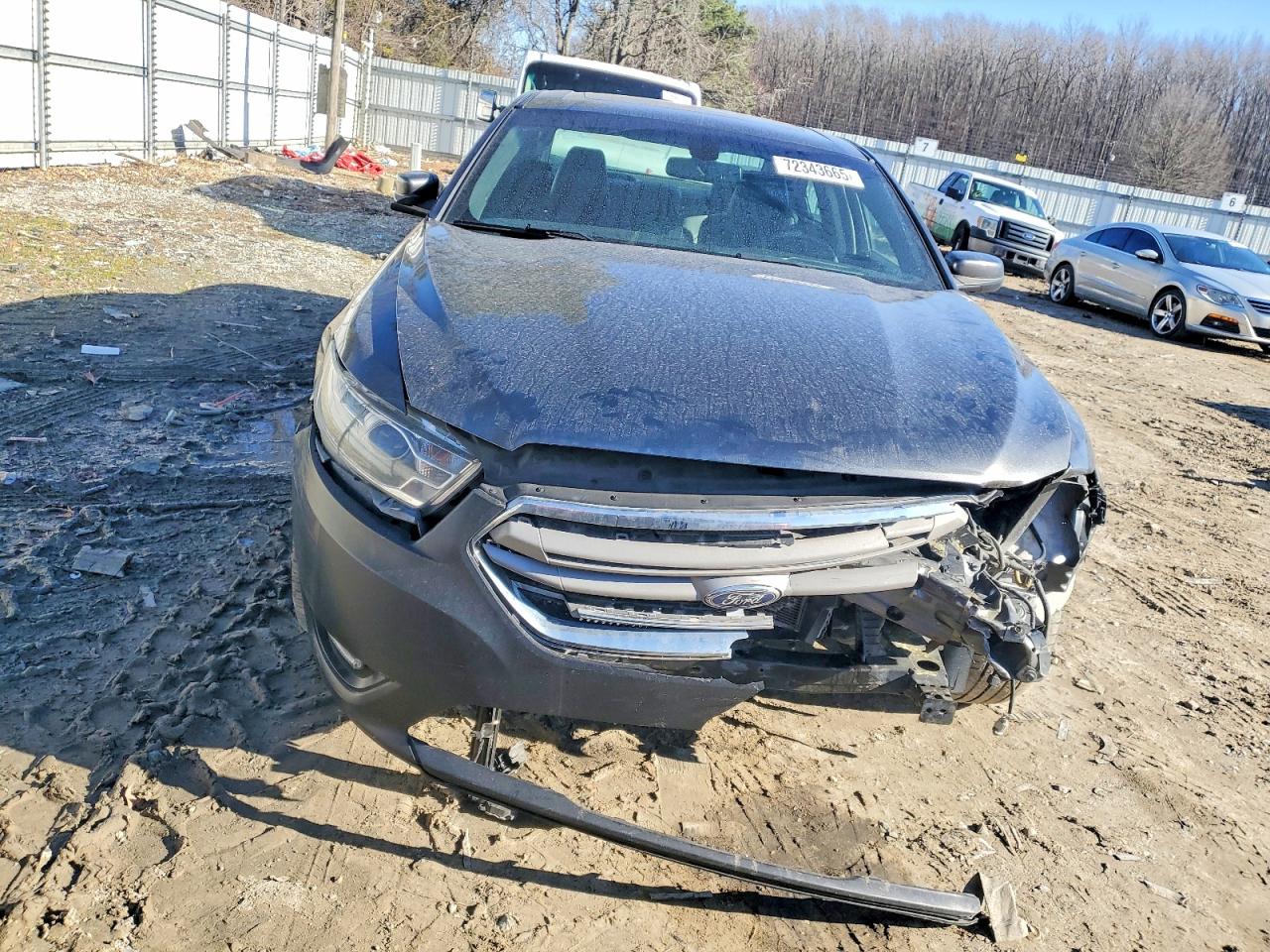 2018 FORD TAURUS SEL photo 9
