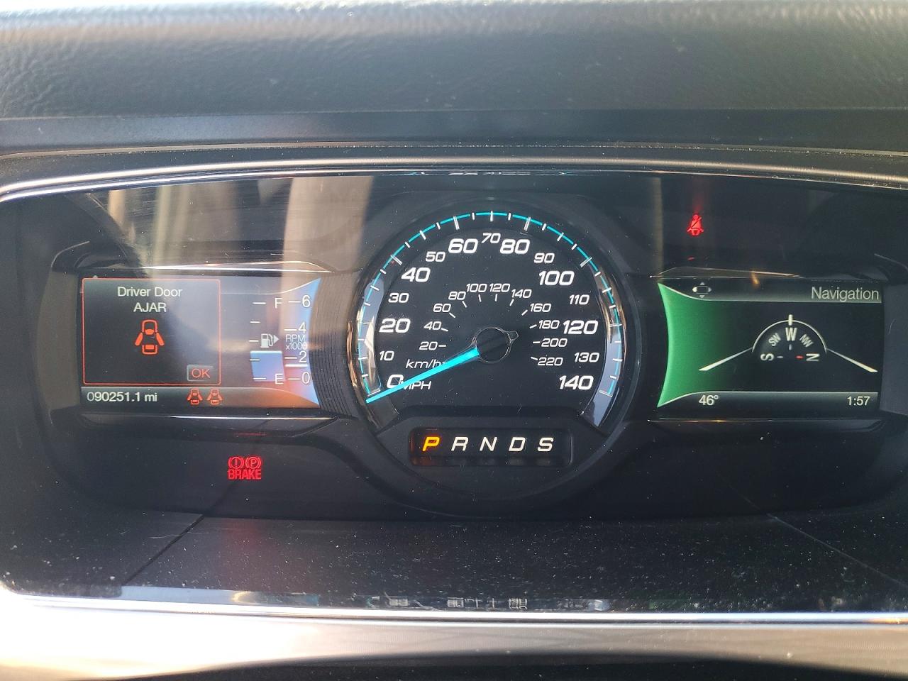 2018 FORD TAURUS SEL photo 17