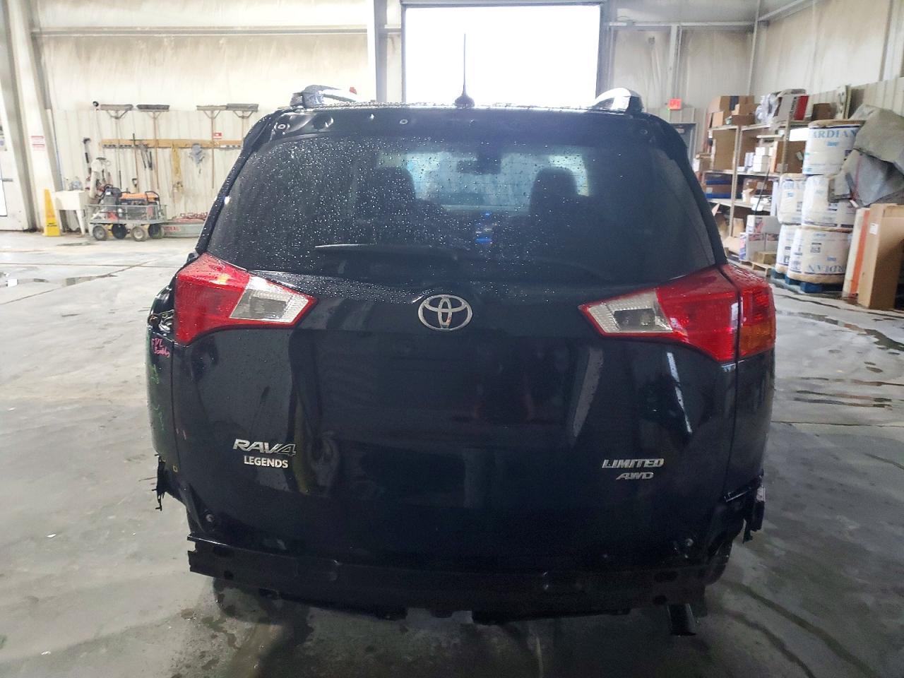 2015 TOYOTA RAV4 LIMITED photo 16