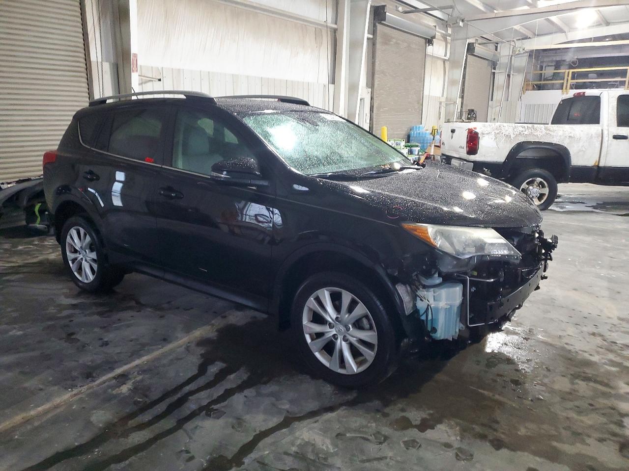 2015 TOYOTA RAV4 LIMITED photo 10