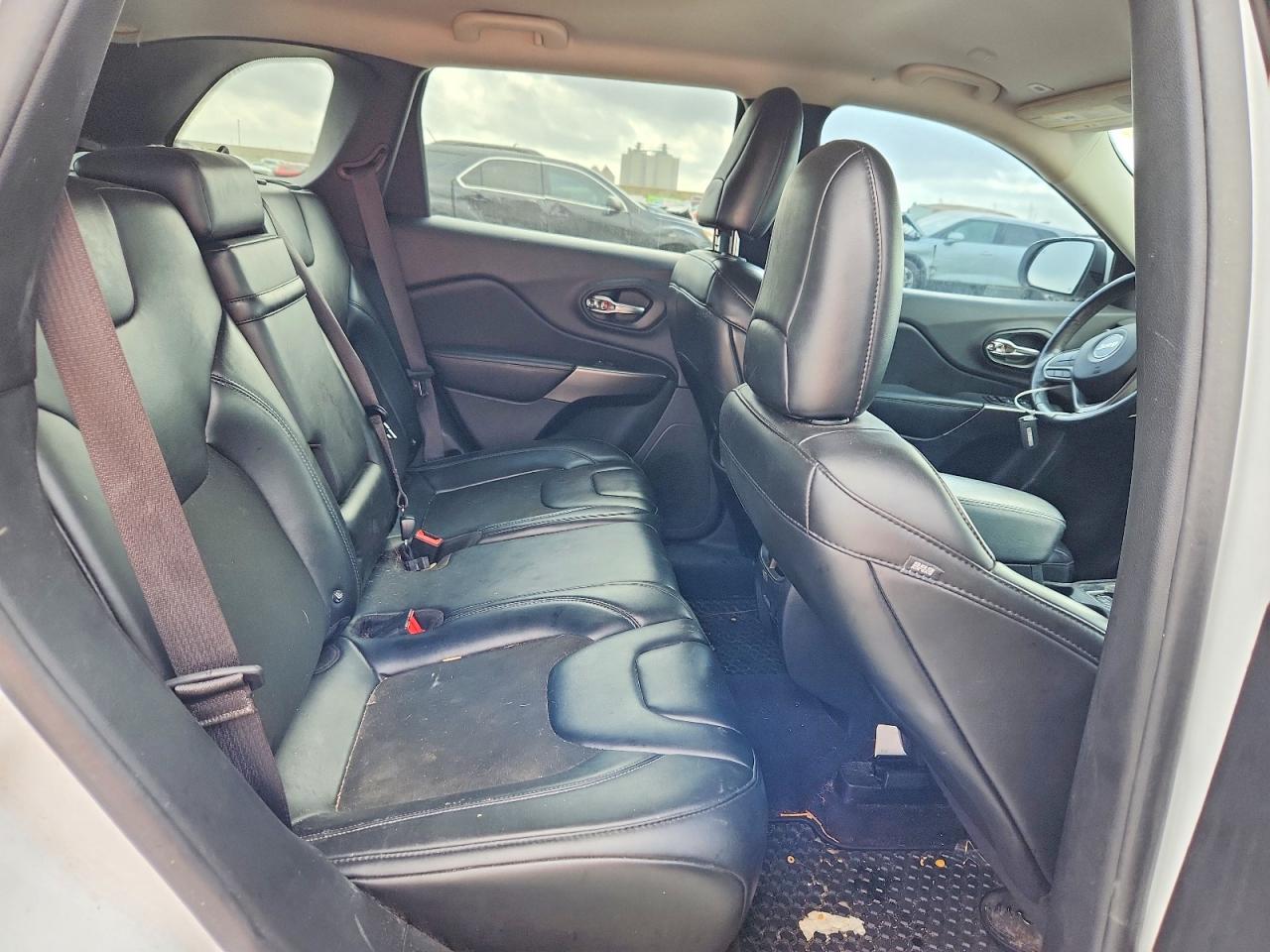 2019 JEEP CHEROKEE LATITUDE PLUS photo 11
