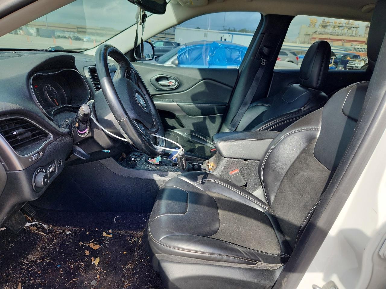 2019 JEEP CHEROKEE LATITUDE PLUS photo 7